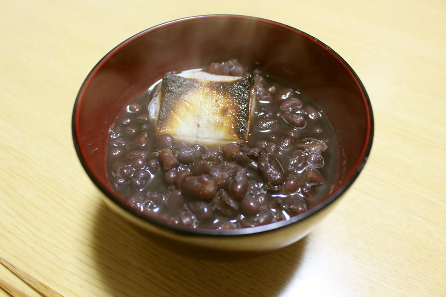 黒豆煮汁リメイク♪小豆の黒ぜんざいの画像