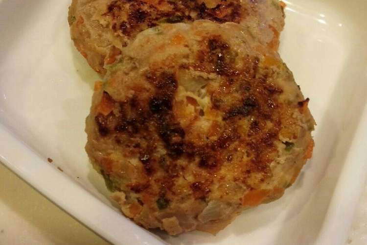 1歳児もパクパク 野菜たっぷりハンバーグ レシピ 作り方 By Mycook7 クックパッド 簡単おいしいみんなのレシピが360万品