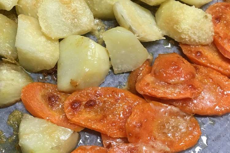 ポテトと人参のパルメザンチーズ焼き レシピ 作り方 By Mayamaya98 クックパッド 簡単おいしいみんなのレシピが370万品