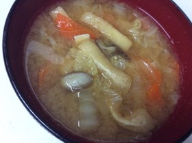簡単!10分〜白菜のお味噌汁〜