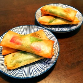 鶏胸肉とカニカマの簡単春巻き