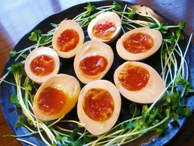 お弁当・おつまみの定番!とろ~り煮玉子