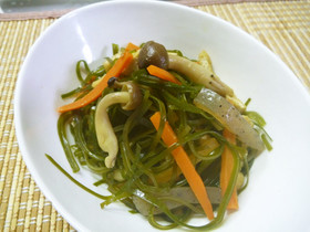 10分でできちゃう!糸切り昆布の煮物