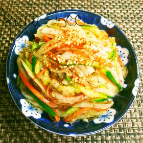 モミモミ簡単副菜♡三色野菜のネバネバ漬け