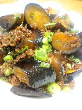 なすの甘辛♪ひき肉炒め