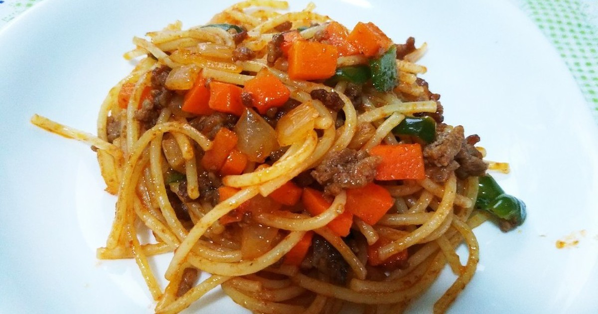 離乳食後期 完了期 豚ひき肉のナポリタン レシピ 作り方 By ガリ トトロ クックパッド 簡単おいしいみんなのレシピが360万品