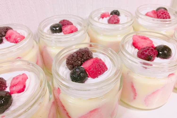 バレンタインにぴったり 苺プリン レシピ 作り方 By Moffy クックパッド