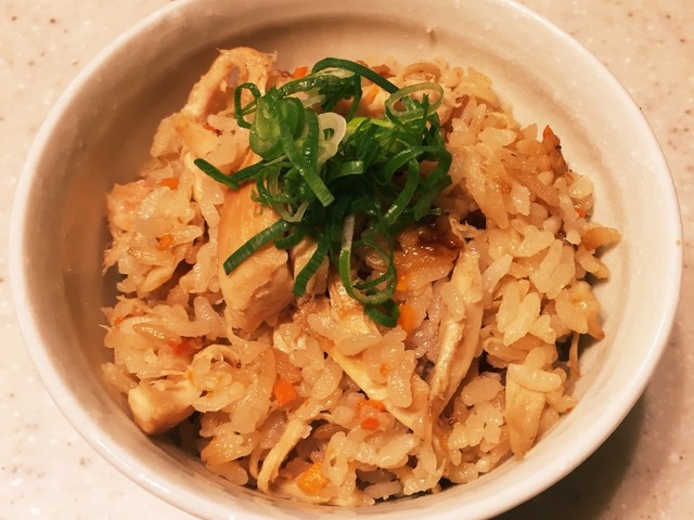 簡単リメイク コストコチキンの炊込みご飯 レシピ 作り方 By サッチョ クックパッド 簡単おいしいみんなのレシピが360万品