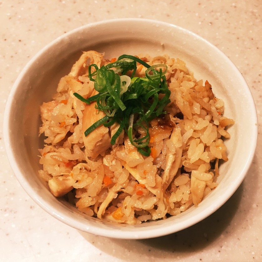 コストコロティサリーチキンのアレンジレシピ「炊き込みご飯」