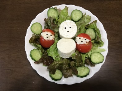 豆腐で♬サンタクロースと雪だるまのサラダの写真
