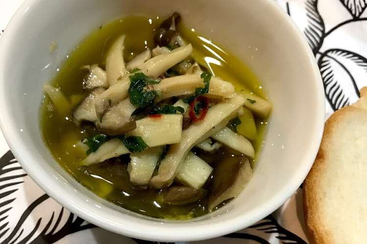 簡単エリンギのアンチョビオイル煮 レシピ 作り方 By Iubi クックパッド 簡単おいしいみんなのレシピが356万品