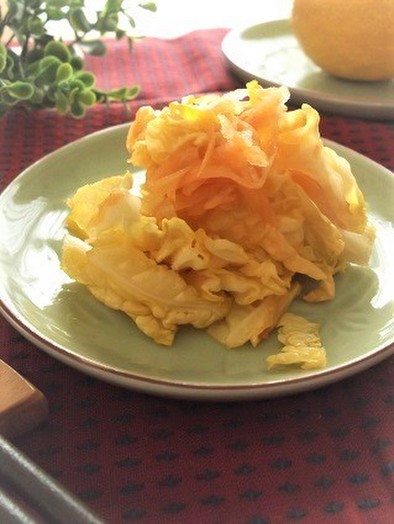 柚子風味　白菜と人参の甘酢醤油漬けの写真
