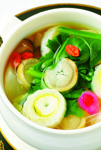 大和野菜たっぷりの「食べる」蒸しスープ