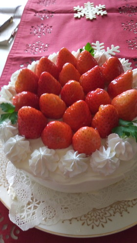 簡単!誰でもできるクリスマスケーキ