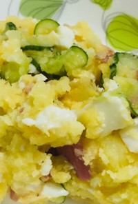 【材料4つ】半熟卵のマヨなしポテトサラダ