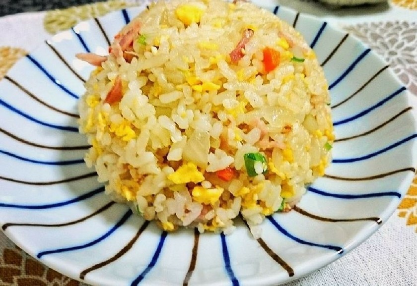早くて簡単なチャーハンのレシピ