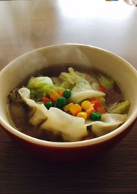 冷凍食品♡野菜スープ（餃子入り）