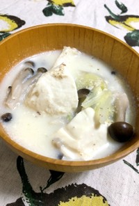 おぼろ豆腐で食べる豆乳スープ♡