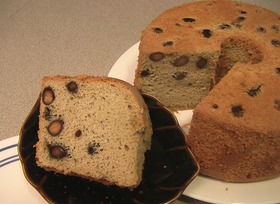 黒豆のシフォンケーキ