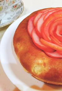 〈簡単！材料5つ！〉りんごの薔薇ケーキ