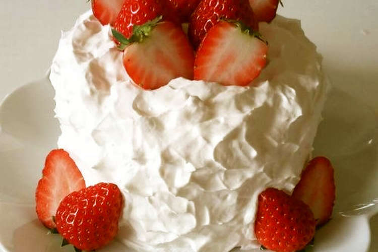4号サイズ 苺のデコレーションケーキ レシピ 作り方 By Bvivid クックパッド 簡単おいしいみんなのレシピが364万品