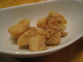 ツナとジャガイモの煮物