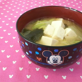 ☆白菜とわかめのお味噌汁☆