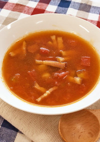 お好みソースで作る豆のトマトスープ