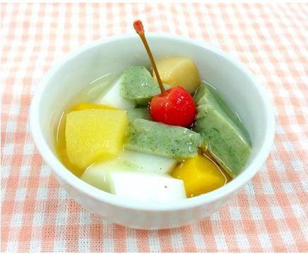 緑茶風味杏仁豆腐の画像