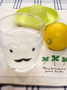 蜂蜜檸檬生姜湯