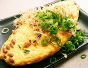 納豆オムレツの写真