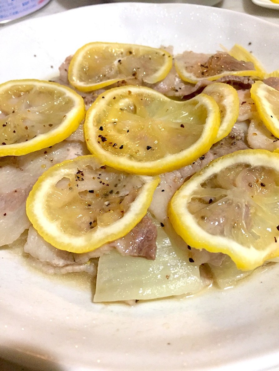 白菜と豚肉の塩レモン蒸しの画像