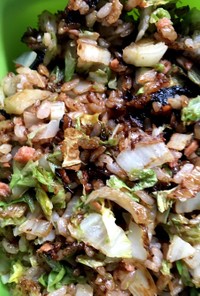 白菜と鮭フレークの簡単炒飯