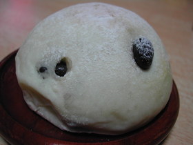 黒豆大福パン