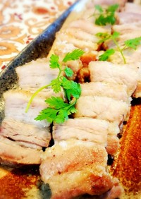 豚バラ肉の塩釜焼き