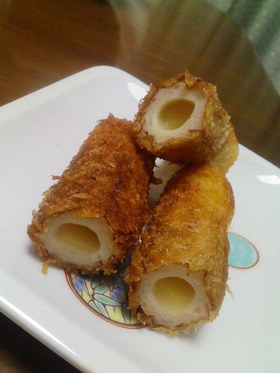 ちくわにチーズを入れて揚げるだけ☆
