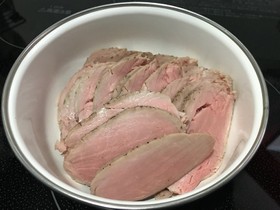 適当!豚ヘレ肉のハーブハム