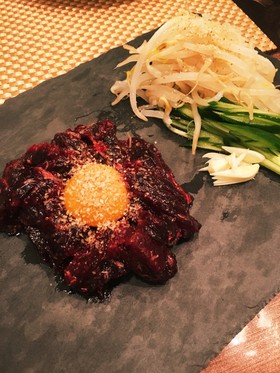 クジラのユッケ★マグロやタイや馬肉でも