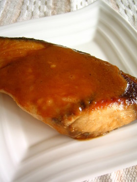 ごまだれで簡単♡ぶりのごまだれ焼き