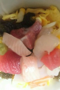 大根でミニ海鮮サラダ