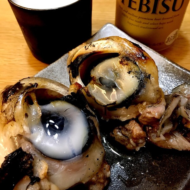 マグロの目玉の塩焼き レシピ 作り方 By ユルゲン クックパッド 簡単おいしいみんなのレシピが354万品