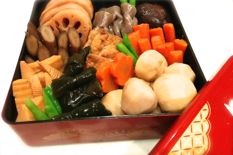 最高のおせち お雑煮の出汁とお正月の煮物 レシピ 作り方 By ニュークックスタイル クックパッド 簡単おいしいみんなのレシピが356万品