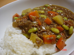 冷凍えだまめdeキーマカレー