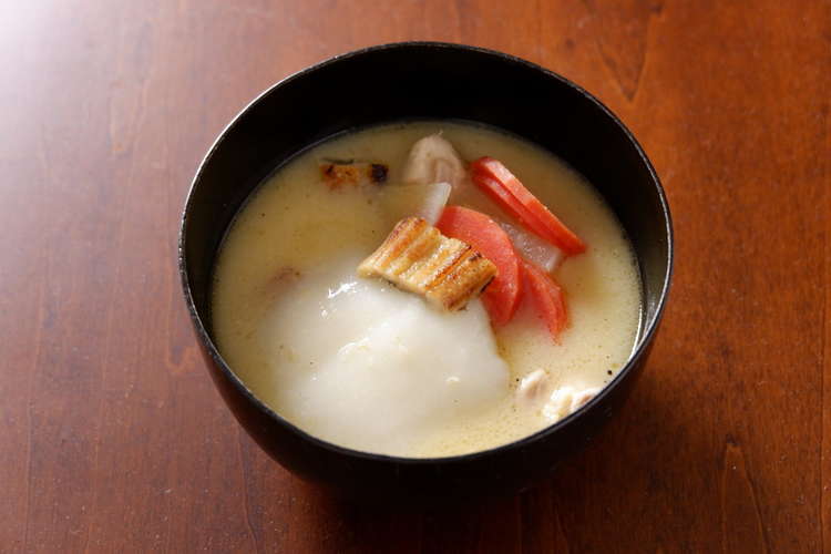 母から受け継いだ関西 神戸 のお雑煮 レシピ 作り方 By 管理栄養士 圓尾 クックパッド 簡単おいしいみんなのレシピが352万品