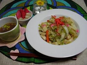 お正月の残りで焼きうどん