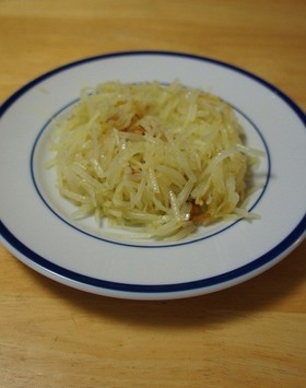 晩酌のお供に♪ 千切りポテト焼き?