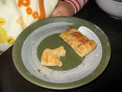 幼児も安心★簡単☆ハムチーズ餅の写真