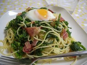 春限定★葉の花のパスタ(ぺペロンチーノ)