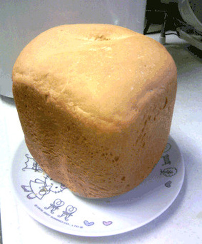 小麦粉＆玄米粉でサクサク香ばしい食パンの写真
