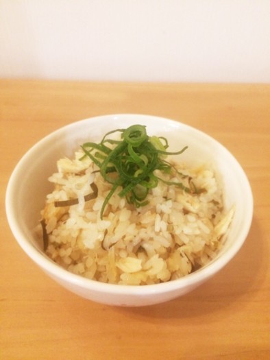 お正月の焼き鯛で簡単鯛飯♪の写真